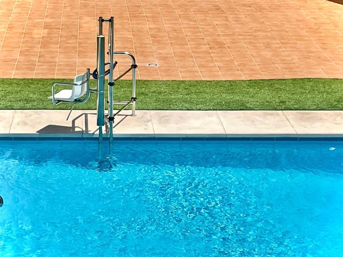 Luxury Loft With Pool In The Centre Apartman Torremolinos Kültér fotó